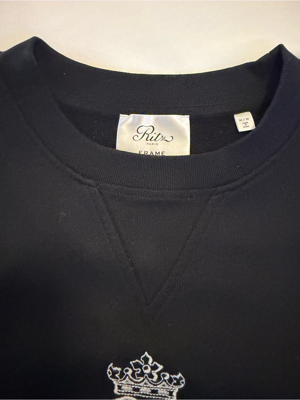 FRAME Ritz Unisex Sweatshirt - Picture 3 of 4